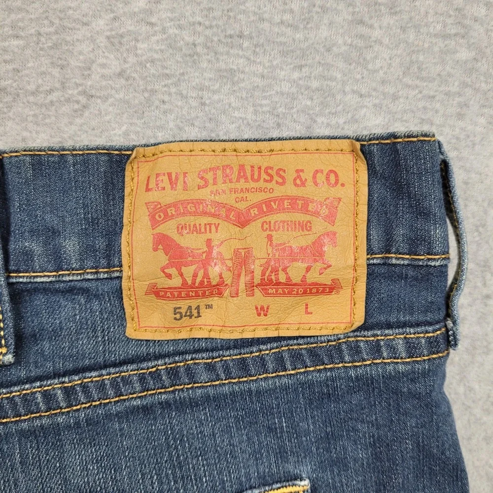 Levis please check
